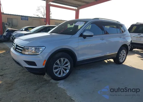 2018 Volkswagen Tiguan 2.0T Se/2.0T Sel из США, поврежденный, VIN 3VV2B7AX8JM062950